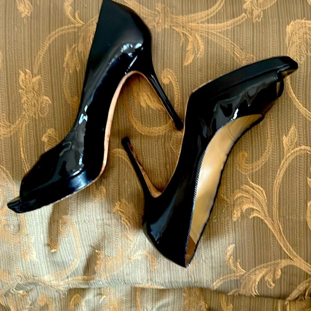 Beautiful peep toe Jimmy Choo pumps